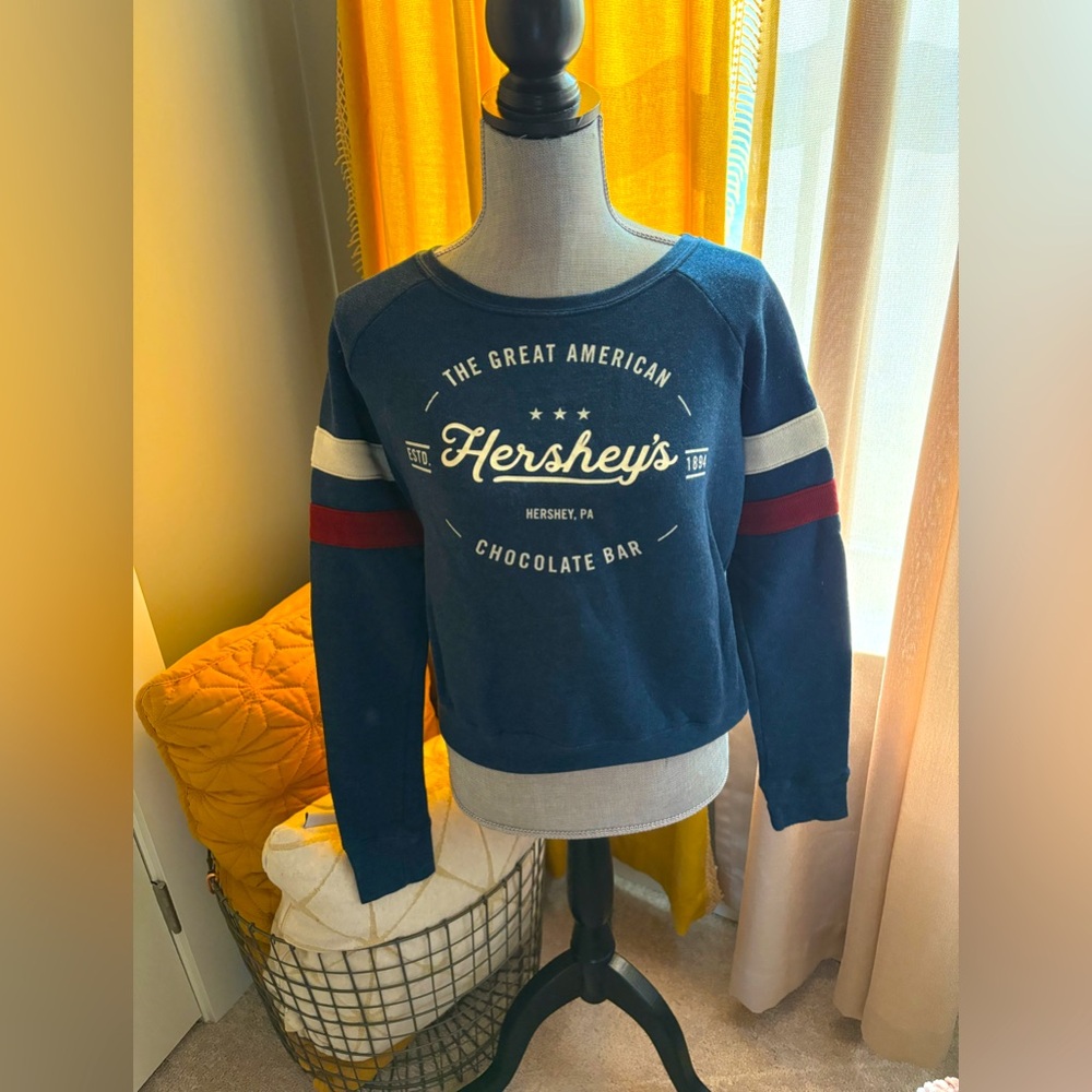 Hershey Great American Chocolate Bar Crew Neck Sweatshirt- Sz Small 🍫